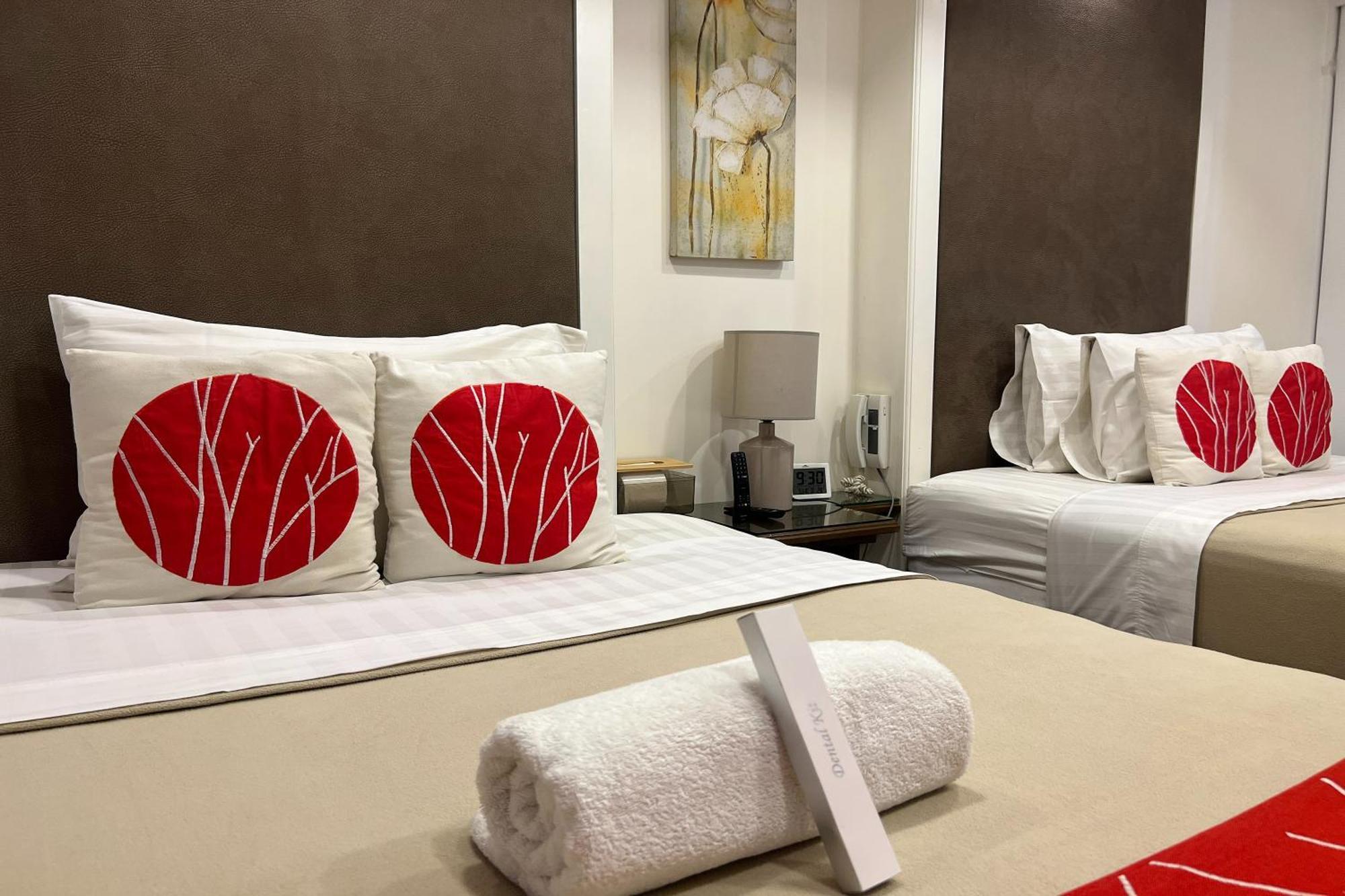 Khotel Near T3 Airport Inn